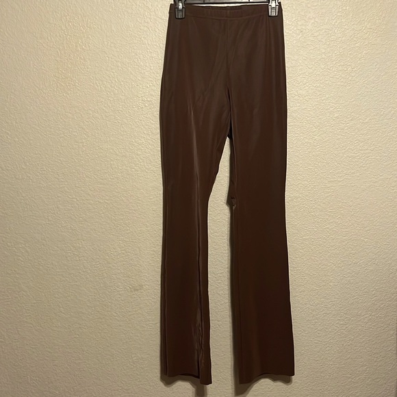 Naked wardrobe faux leather pants - Picture 1 of 7